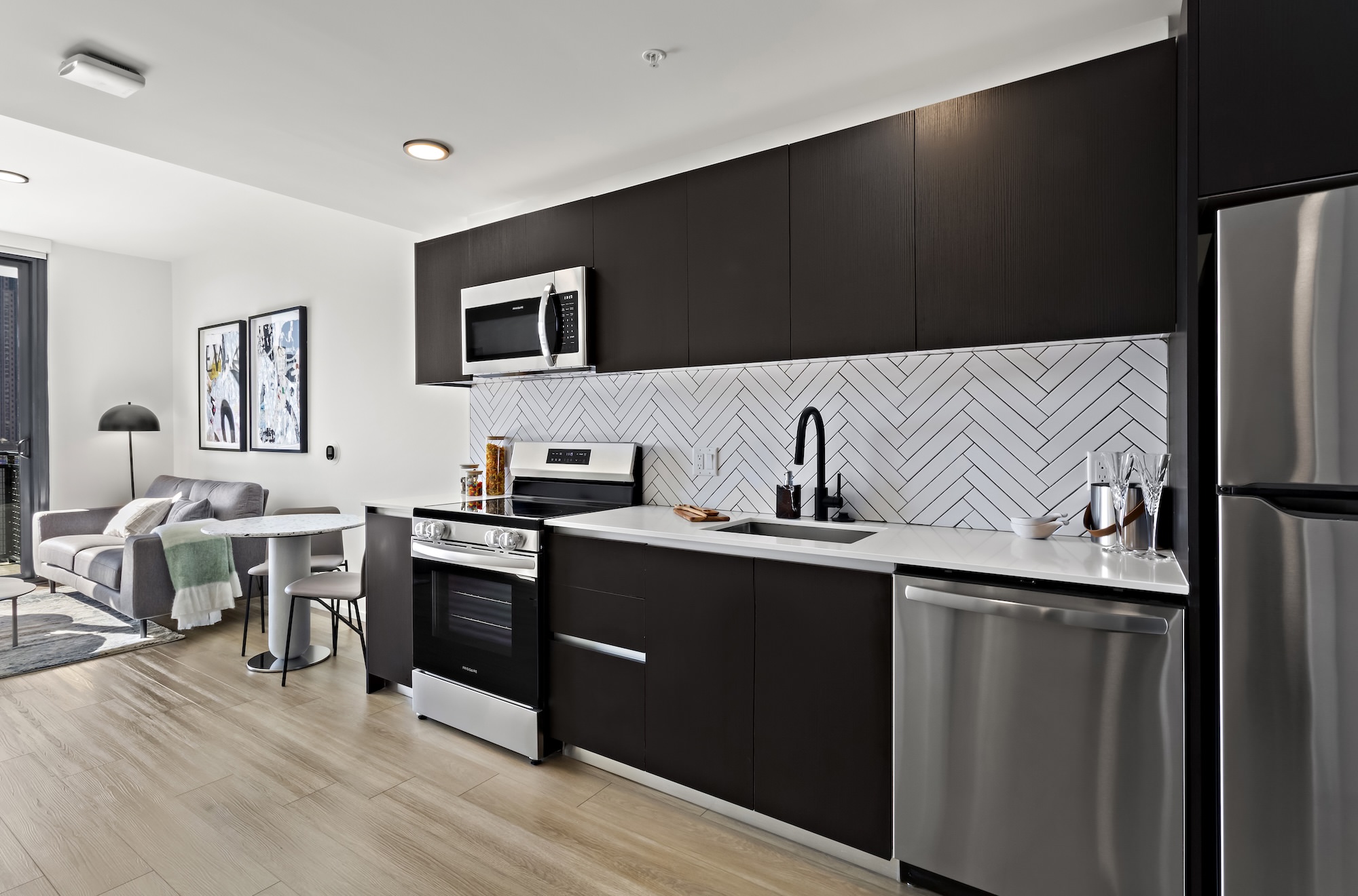 1 BEDROOM AT SOCIETY ATLANTA Image 2